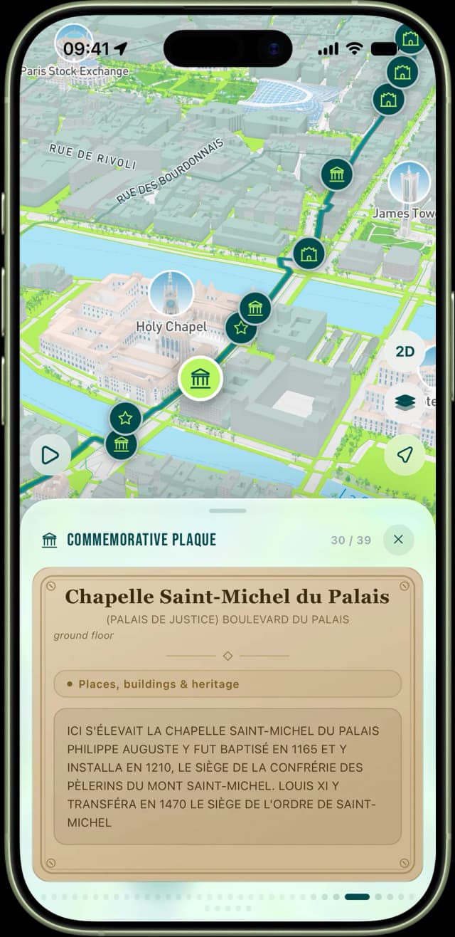 RunninParis Culture mode: a running route past a Paris monument with a swipeable information card